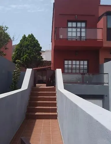 Idilico Adosado En El Mocanal